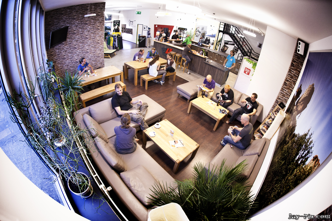 Bistro und Loungebereich